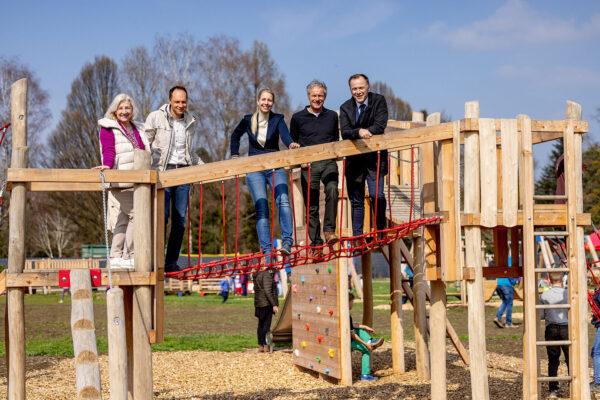 Neuer Spielplatz am Offingerweg Neuer Spielplatz am Offingerweg